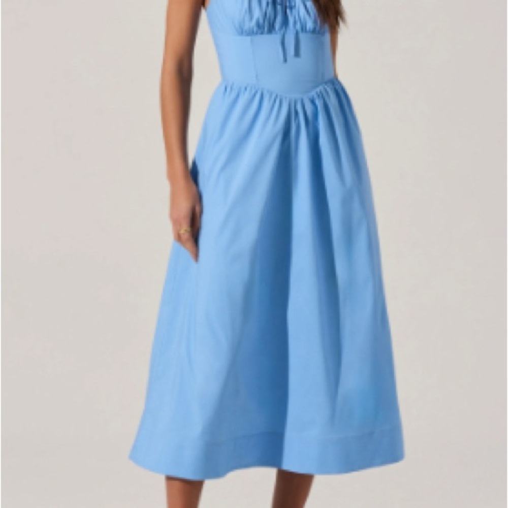 ASTR the Label Elegant Blue Midi Dress
